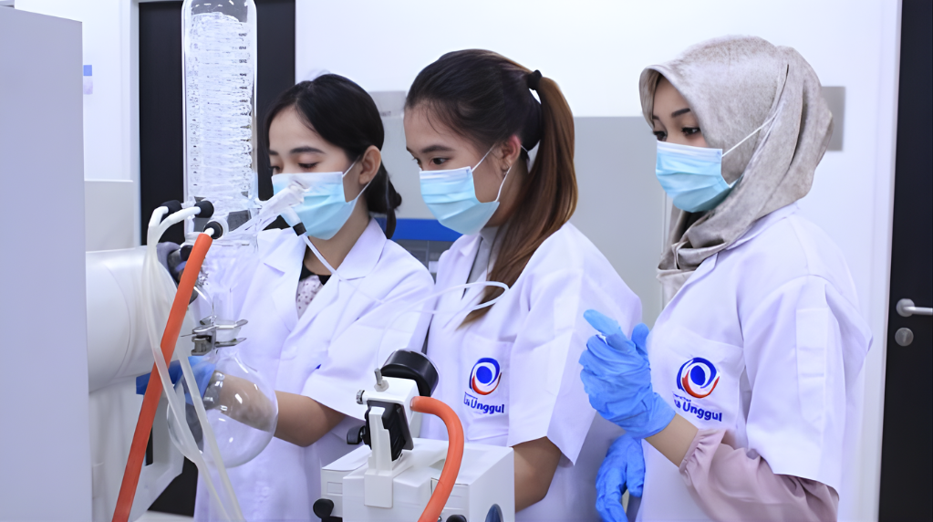 stikes-2 Program Studi Keperawatan: Mengenal Program Studi Keperawatan: Ruang Lingkup dan Tujuan Pendidikan