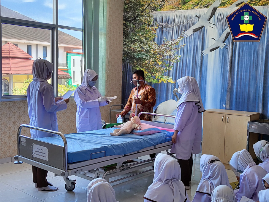 Area Praktik: Area Praktik Lapangan: Tempat Mahasiswa Mengasah Kemampuan Klinis