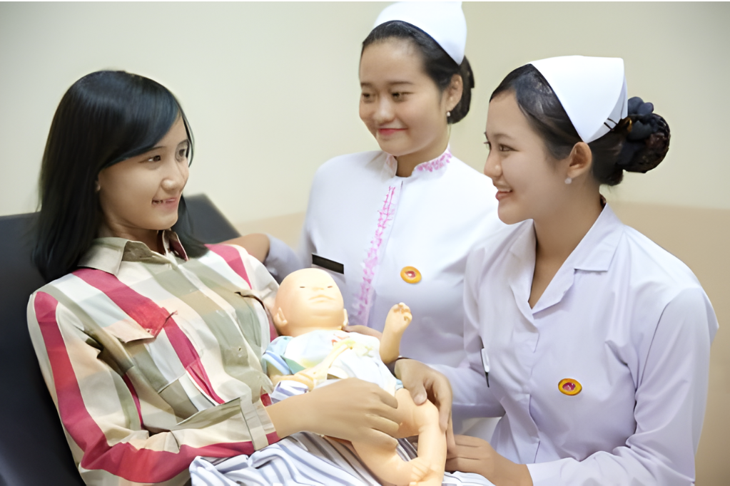 rara-1 Lulusan Kebidanan: Kompetensi yang Harus Dimiliki Lulusan Program Studi Kebidanan