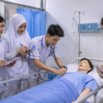 jurusan ilmu keperawatan panduan jenjang pendidikan dan prospek karier