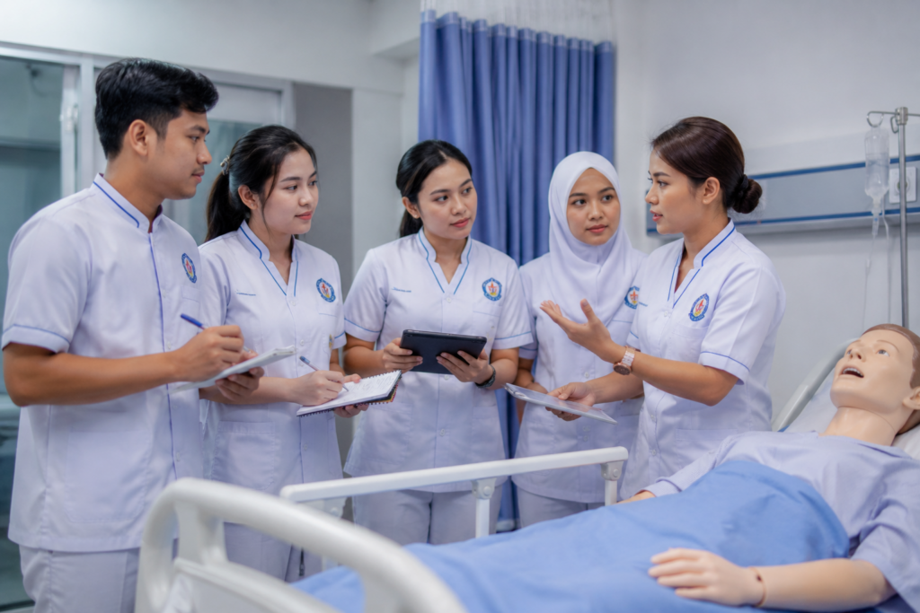 image-208-1024x683 Prospek Kerja Lulusan STIKES Istara di Rumah Sakit, Klinik, dan Industri