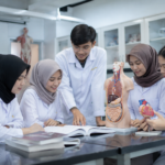 program studi STIKES Istara 2026 dengan mahasiswa bidang keperawatan, kebidanan, dan kesehatan masyarakat